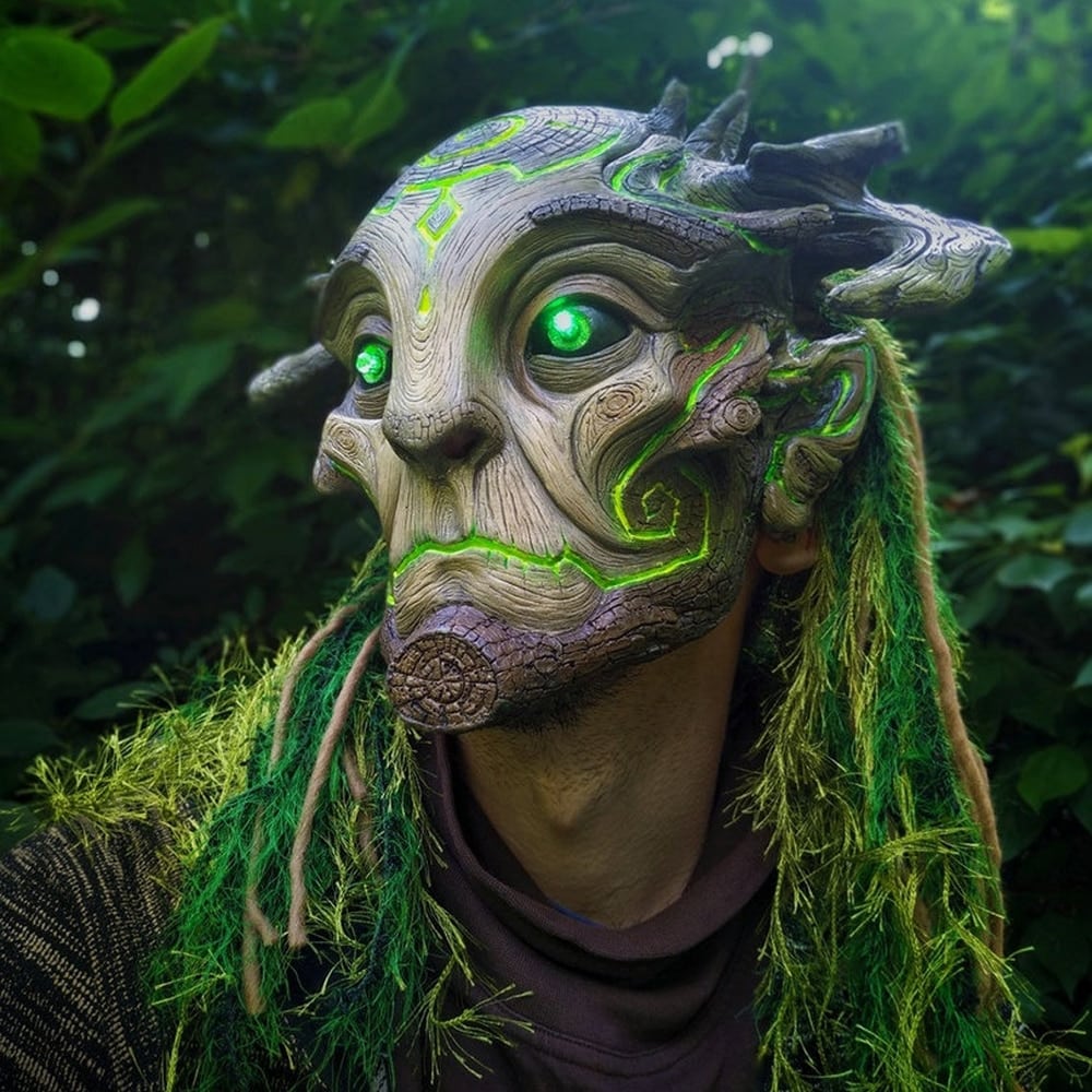 Glowing Mask Elf - Cartnoova